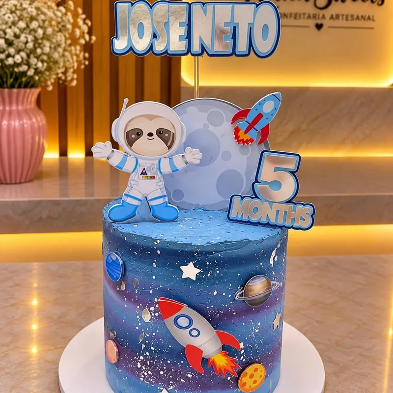 Astronauta, feito pela Kaka Sweets